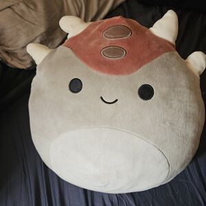 Squishmallow plushie Ainhoca. Soft stuffed animal dinosaur 14"